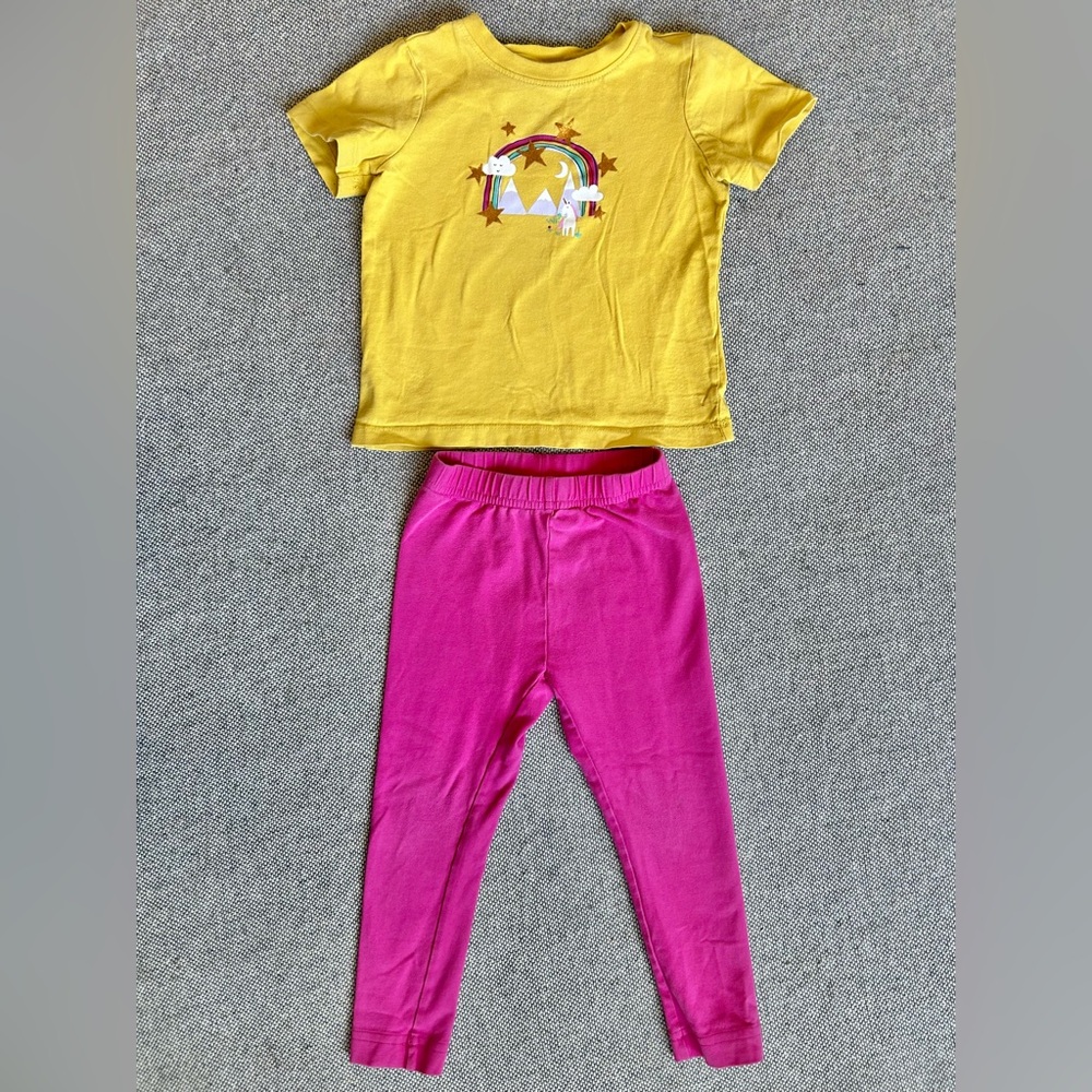 Hanna Andersson Tee & Leggings (3)